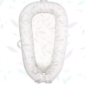 Baby Lounger NWOT- Feather Pattern